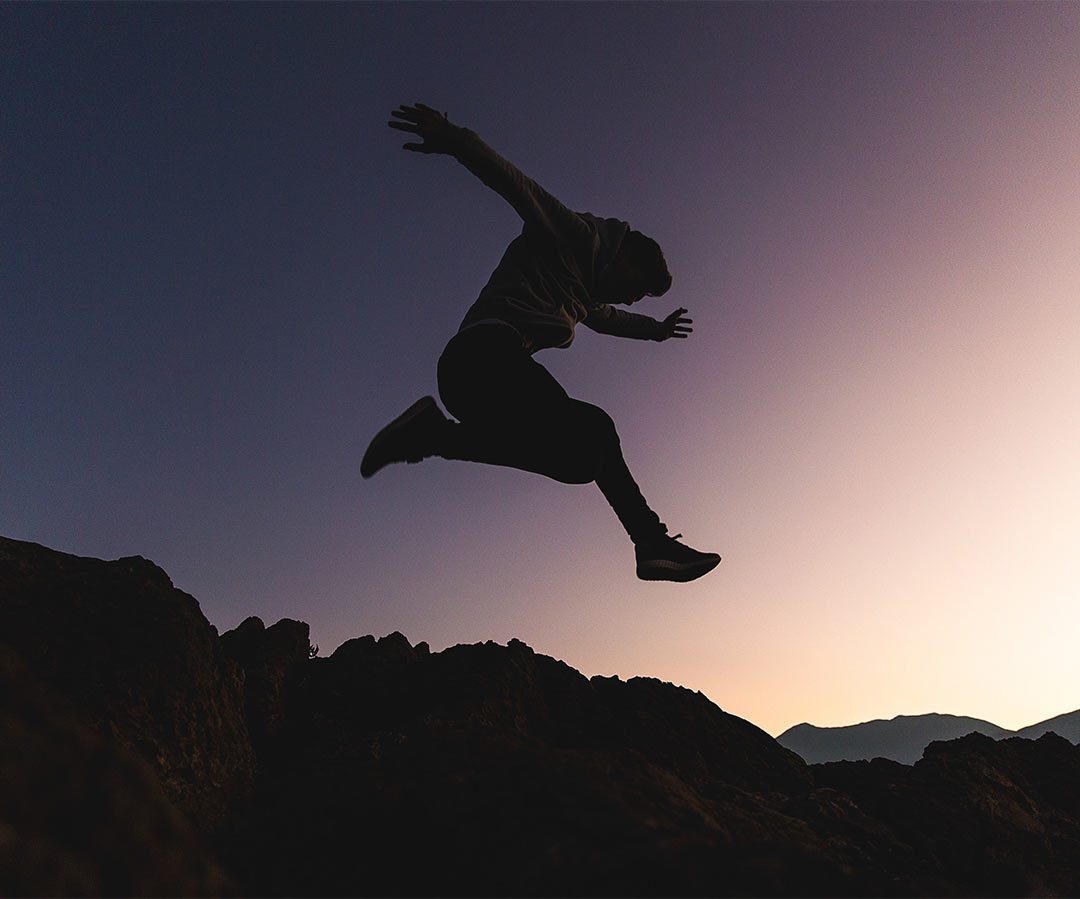 Broking – strength to overcome all hurdles